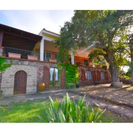 Alghero, Le Querce With Swimming Pool For 10 People Alghero