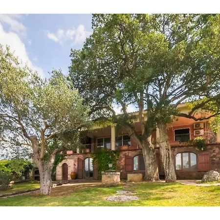 Villa Alghero, Le Querce With Swimming Pool For 10 People *