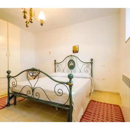Alghero, Le Querce With Swimming Pool For 10 People