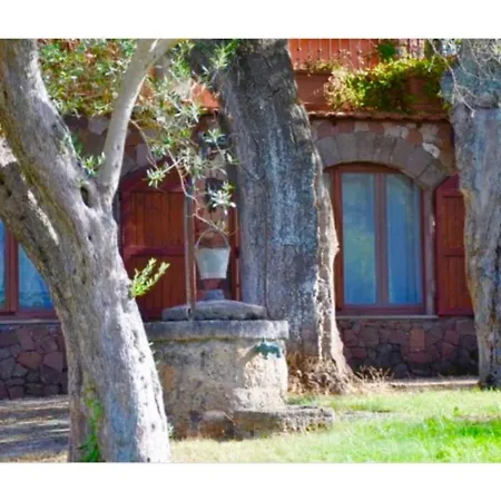 Alghero, Le Querce With Swimming Pool For 10 People *