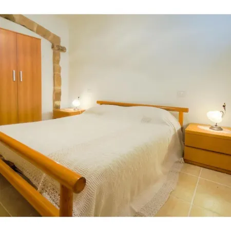 Alghero, Le Querce With Swimming Pool For 10 People * Alghero