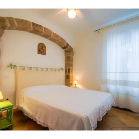 Alghero, Le Querce With Swimming Pool For 10 People Alghero