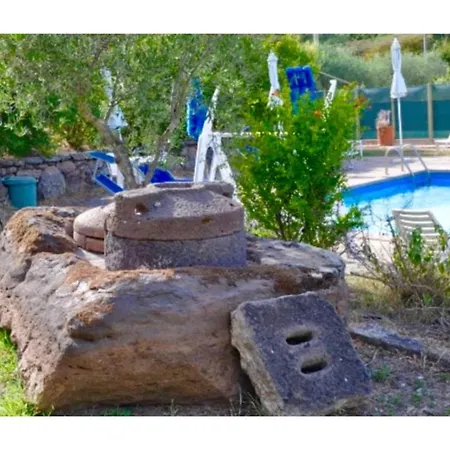 Alghero, Le Querce With Swimming Pool For 10 People Alghero